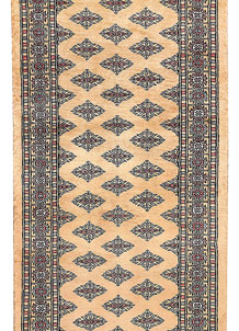 Navajo White Butterfly 2' 7 x 10' 3 - SKU 72600