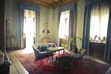 How to Identify Antique Rugs?