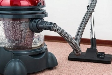 8 Easy Ways to Clean a Handmade Rug at Home